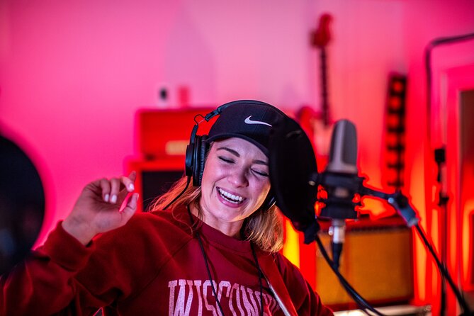 Private Recording Studio Experience in Downtown Nashville - The Studio Atmosphere Beyond the Microphone