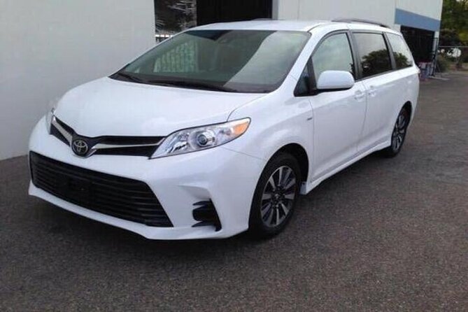 Private Transfer Nashville Airport BNA to Nashville City - Choosing the right vehicle for your group