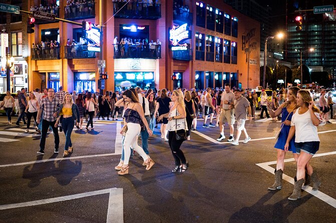 Private transfer to Nashville Airport and Hotel - Booking details worth checking twice