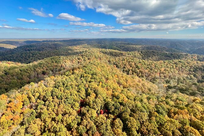 Scenic River & Nature Helicopter Tour from Nashville - Following the Cumberland River from the air