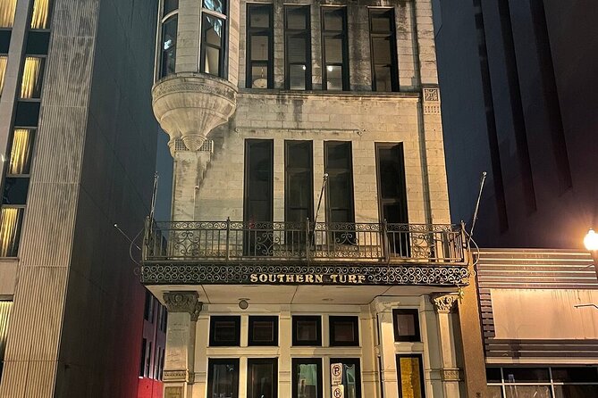 Seeking Spirits Haunted Night-Time Pub Crawl in Nashville - Skull’s Rainbow Room and a darker Nashville tale