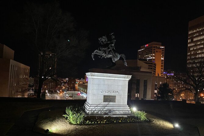 Seeking Spirits Haunted Night-Time Pub Crawl in Nashville - The guides make or break the evening