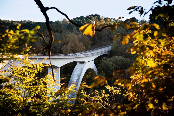 Self-Guided Audio Driving Tour in Natchez Trace Parkway - Muscle Shoals can turn the drive into a full day