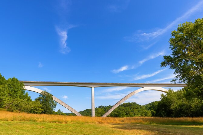 Self-Guided Audio Driving Tour in Natchez Trace Parkway - Rock Spring and Colbert Creek keep the pace gentle