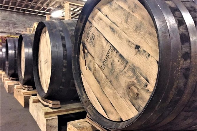 Tennessee Whiskey Experience: Bus Tour with 11+ Whiskey Tastings - A possible lunch stop, with one important qualification