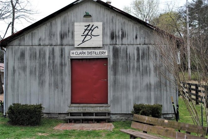 Tennessee Whiskey Experience: Bus Tour with 11+ Whiskey Tastings - How much whiskey will you actually taste?
