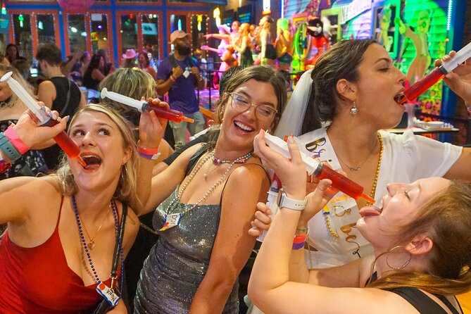 VIP Bar and Club Crawl in Nashville - Moving between four or five Nashville venues