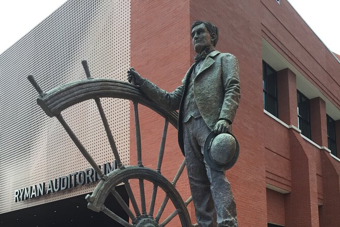 Walkin' Nashville - Music City Legends Tour - Tootsies and the songwriter’s Nashville